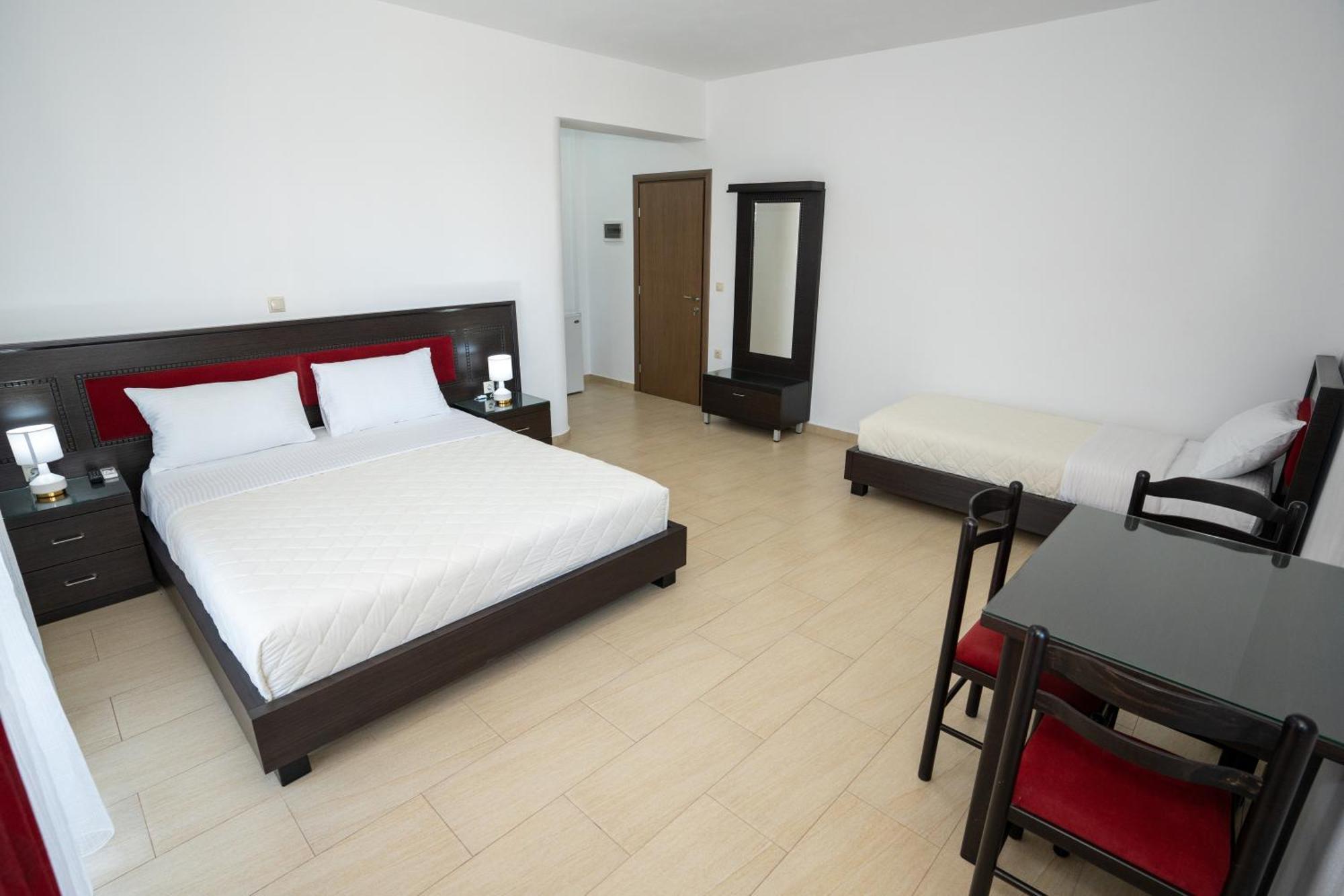 Hotel Kalasa *